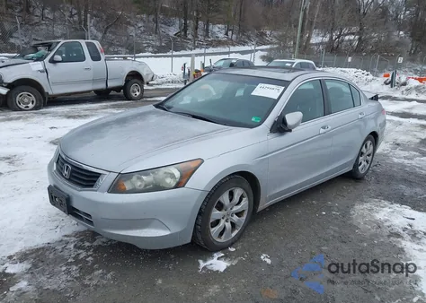 2009 Honda Accord 2.4 Ex-L z USA, uszkodzony, nr VIN 1HGCP26859A010064